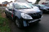 RENAULT CLIO 1.4 I 5P