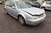 VOLKSWAGEN GOLF 1.9 TDI 3P