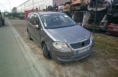VOLKSWAGEN TOURAN 1.9 TDI BA 5P