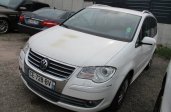 VOLKSWAGEN TOURAN 2.0 TDI 7 PLACES