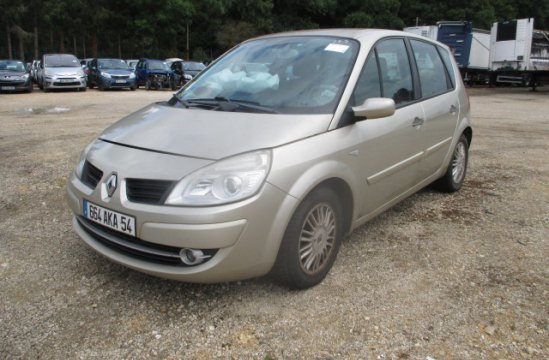 RENAULT SCENIC 1.9 DCI 5P