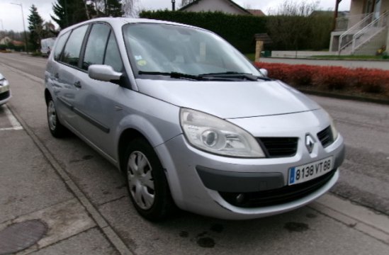 RENAULT GRAND SCENIC 1.6 I 5P