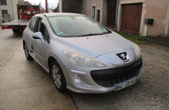 PEUGEOT 308 1.6 HDI 5P
