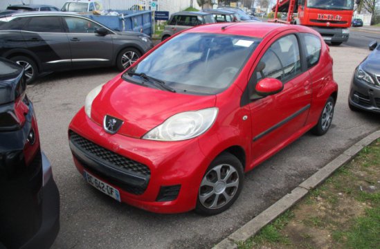 PEUGEOT 107 1.0 I 3P