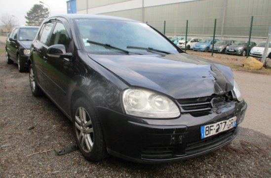 VOLKSWAGEN GOLF 2.0 TDI 5P