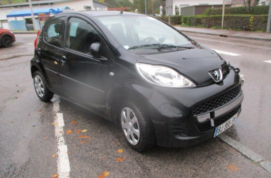 PEUGEOT 107 1.0 I 5P
