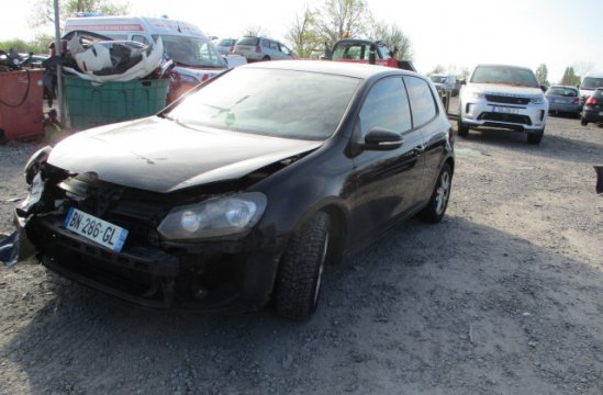 VOLKSWAGEN GOLF 1.4 I 3P