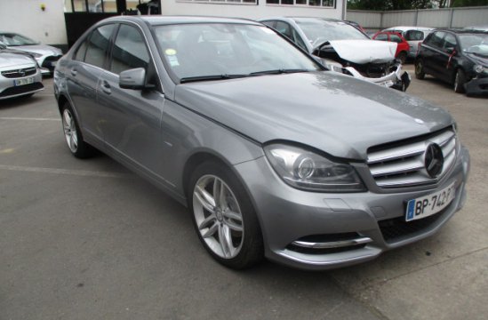 MERCEDES C200 2.2 CDI 4P