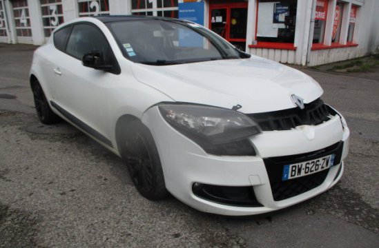 RENAULT MEGANE COUPE 1.9 DCI 3P