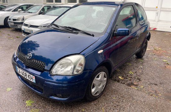 TOYOTA YARIS 1.0 I 3P