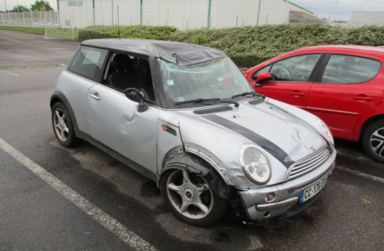 MINI COOPER 1.6 I 3P