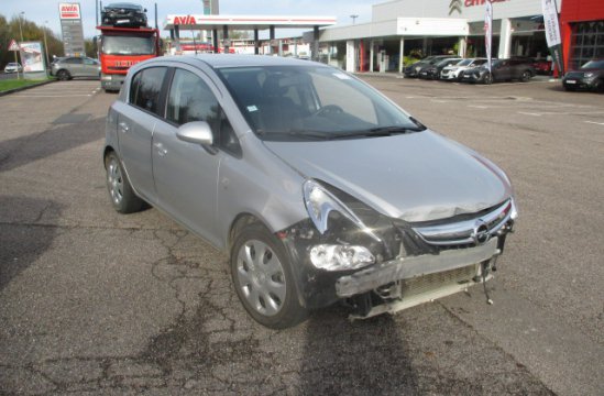 OPEL CORSA 1.2 I 5P