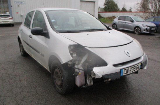 RENAULT CLIO 1.2 I 5P