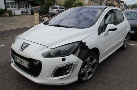 PEUGEOT 308 2.0 HDI 5P