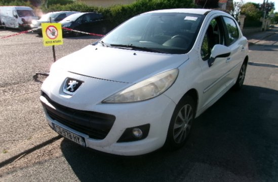 PEUGEOT 207+ 1.4 HDI 5P