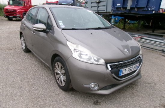 PEUGEOT 208 1.4 VTI 5P
