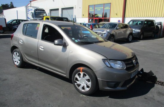 DACIA SANDERO 1.2 I 5P