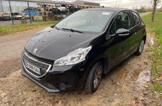 PEUGEOT 208 1.2 I 3P