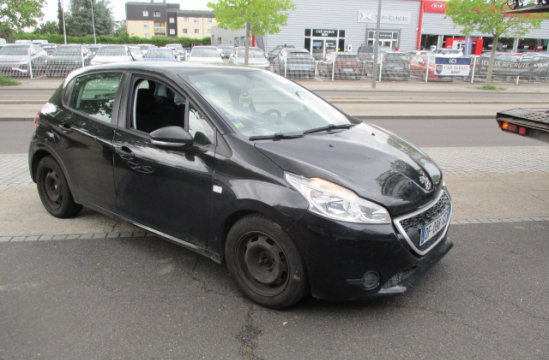 PEUGEOT 208 SOCIETE 1.4 HDI 5P