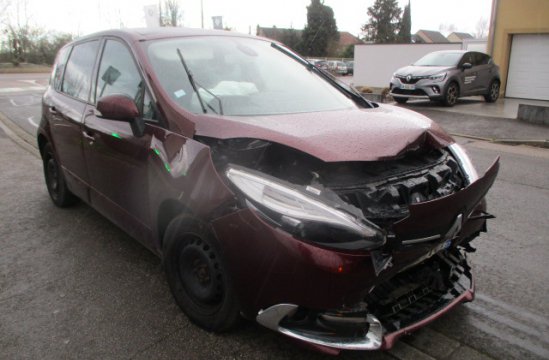RENAULT SCENIC 1.5 DCI 5P