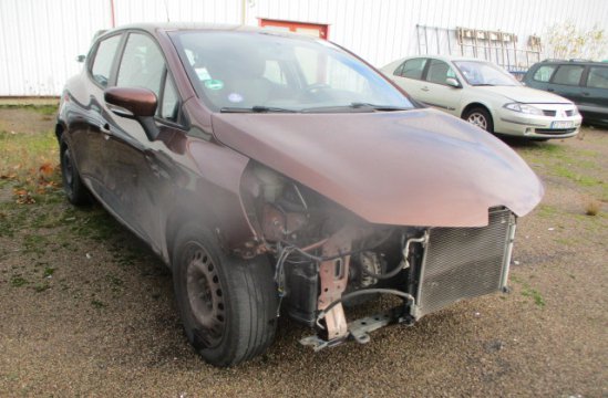 RENAULT CLIO 1.2 I 5P