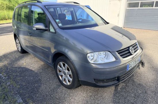 VOLKSWAGEN TOURAN 2.0 TDI 5P