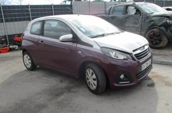 PEUGEOT 108 1.0 I 3P