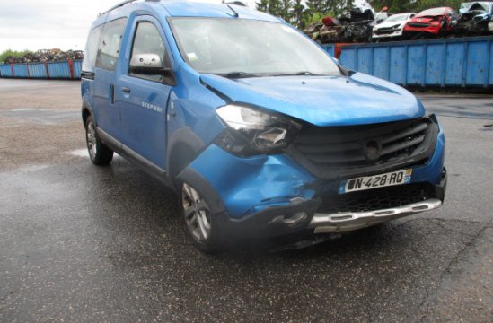 DACIA DOKKER STEPWAY 1.5 DCI 5P