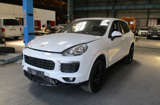 PORSCHE CAYENNE S 3.0 EHR BA 4X4 5P