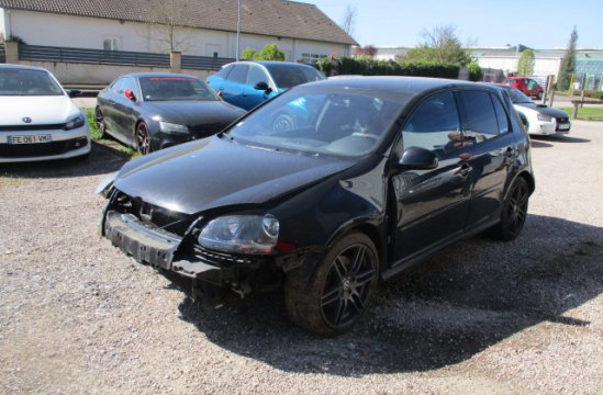 VOLKSWAGEN GOLF GTI 2.0 TFSI BA 5P