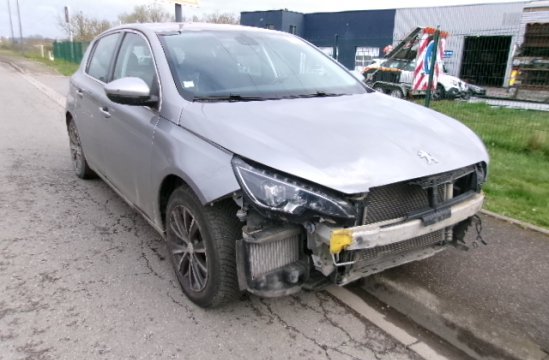 PEUGEOT 308 1.6 HDI 5P