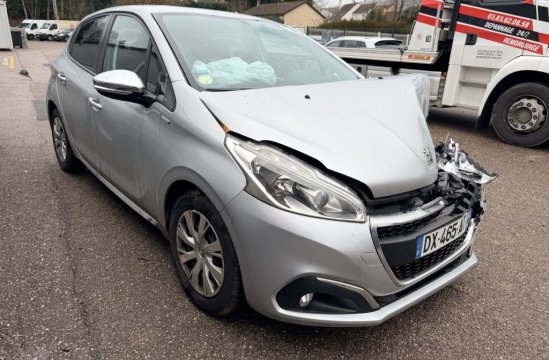 PEUGEOT 208 1.6 HDI 5P