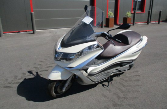 PIAGGIO X10 350