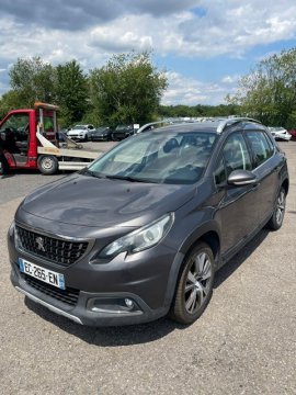 PEUGEOT 2008 1.2 I 5P
