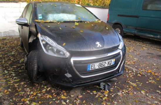 PEUGEOT 208 1.6 HDI 5P