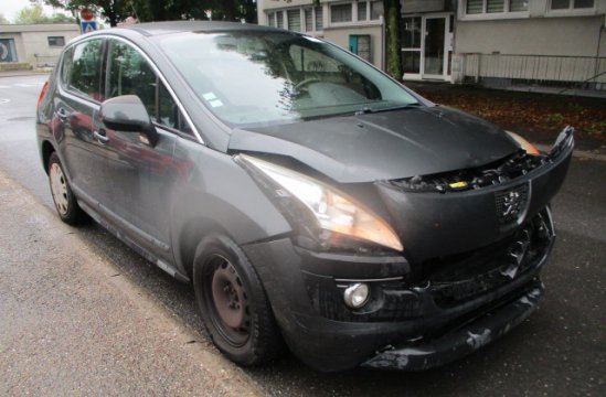 PEUGEOT 3008 1.6 HDI BA 5P