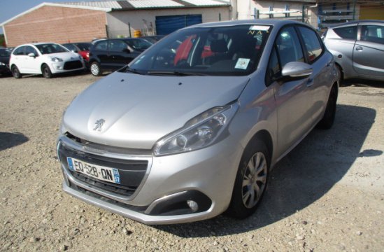 PEUGEOT 208 1.6 HDI 5P