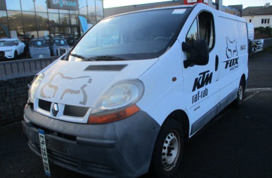 RENAULT TRAFIC L1H1 1.9 DCI 4P