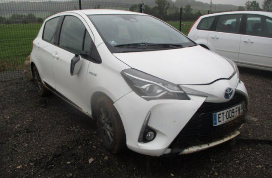 TOYOTA YARIS 1.5 EH BA 5P