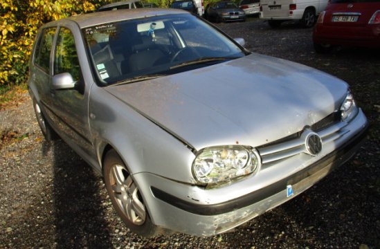 VOLKSWAGEN GOLF 1.9 TDI 5P