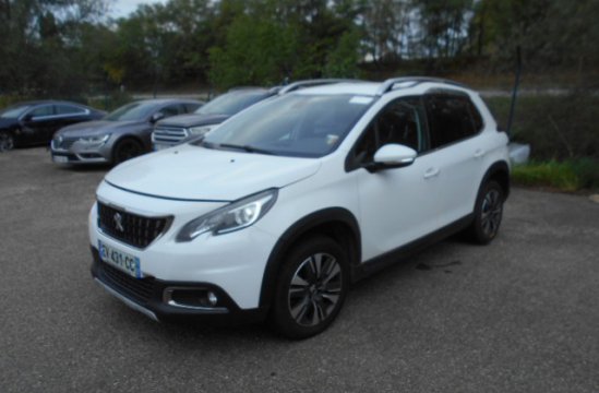 PEUGEOT 2008 1.2 I 5P