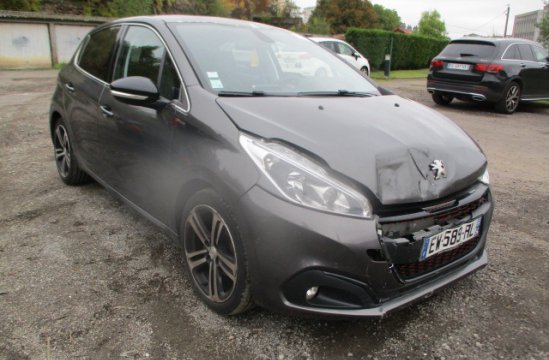 PEUGEOT 208 1.6 HDI 5P