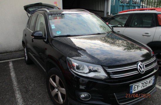 VOLKSWAGEN TIGUAN 2.0 TDI BA 4X4 5P