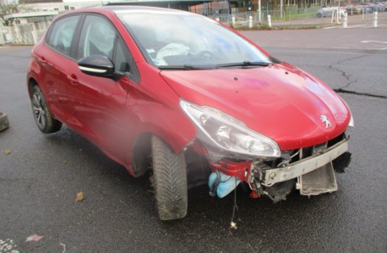 PEUGEOT 208 1.2 VTI 5P