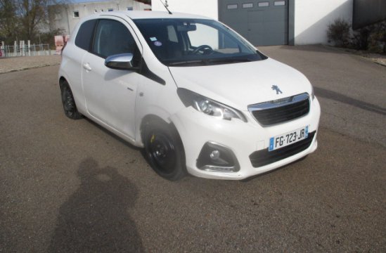 PEUGEOT 108 1.0 I 3P