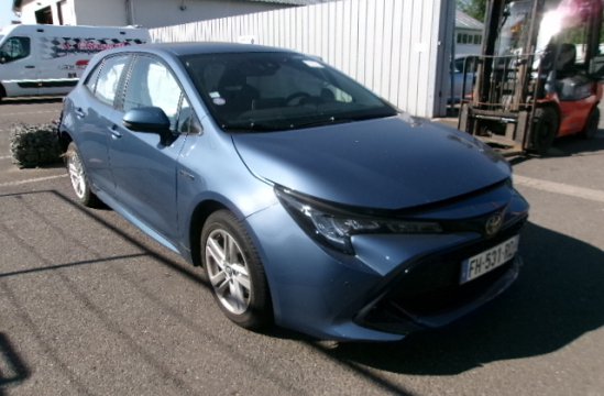 TOYOTA COROLLA 1.8 EH BA 5P