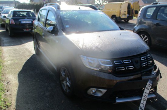 DACIA SANDERO STEPWAY 0.9 I BA 5P
