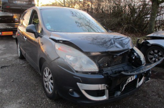 RENAULT SCENIC 1.9 DCI 5P