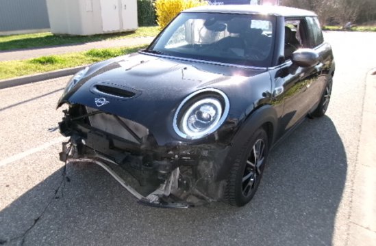 MINI COOPER ELEC185 (135KW) BA 3P