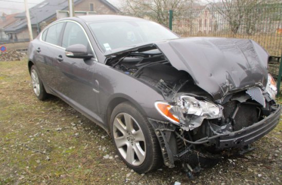 JAGUAR XF 2.7 D BA 4P